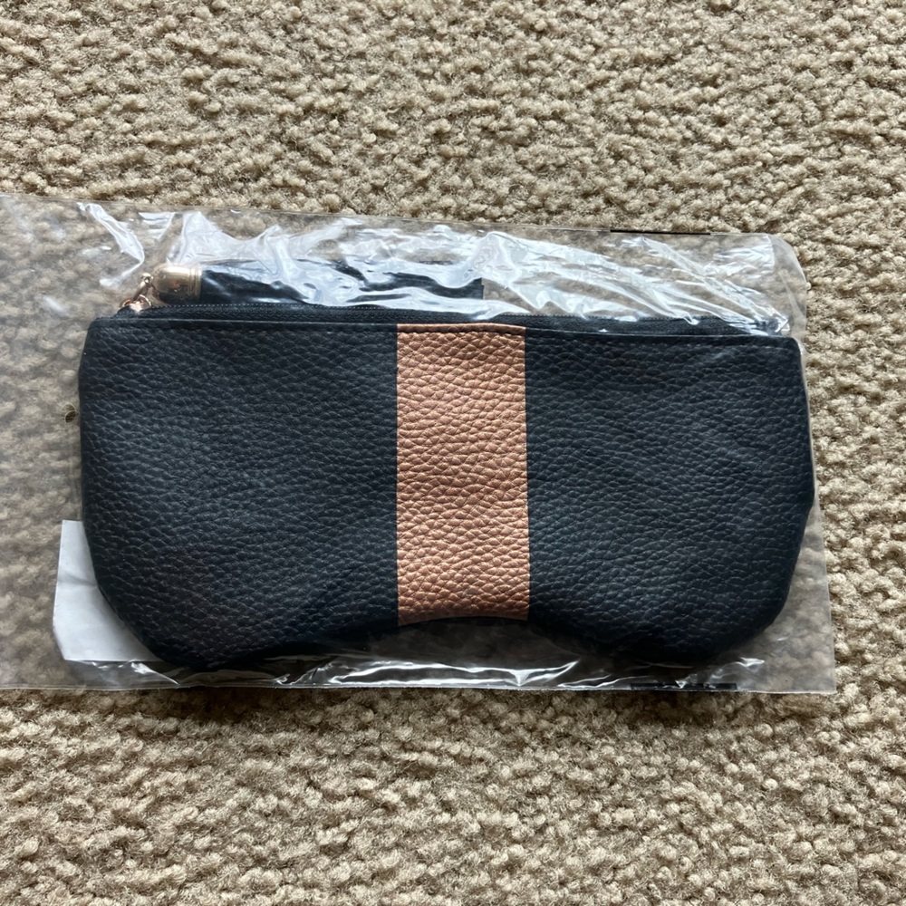 Zigi & Marais Clutch